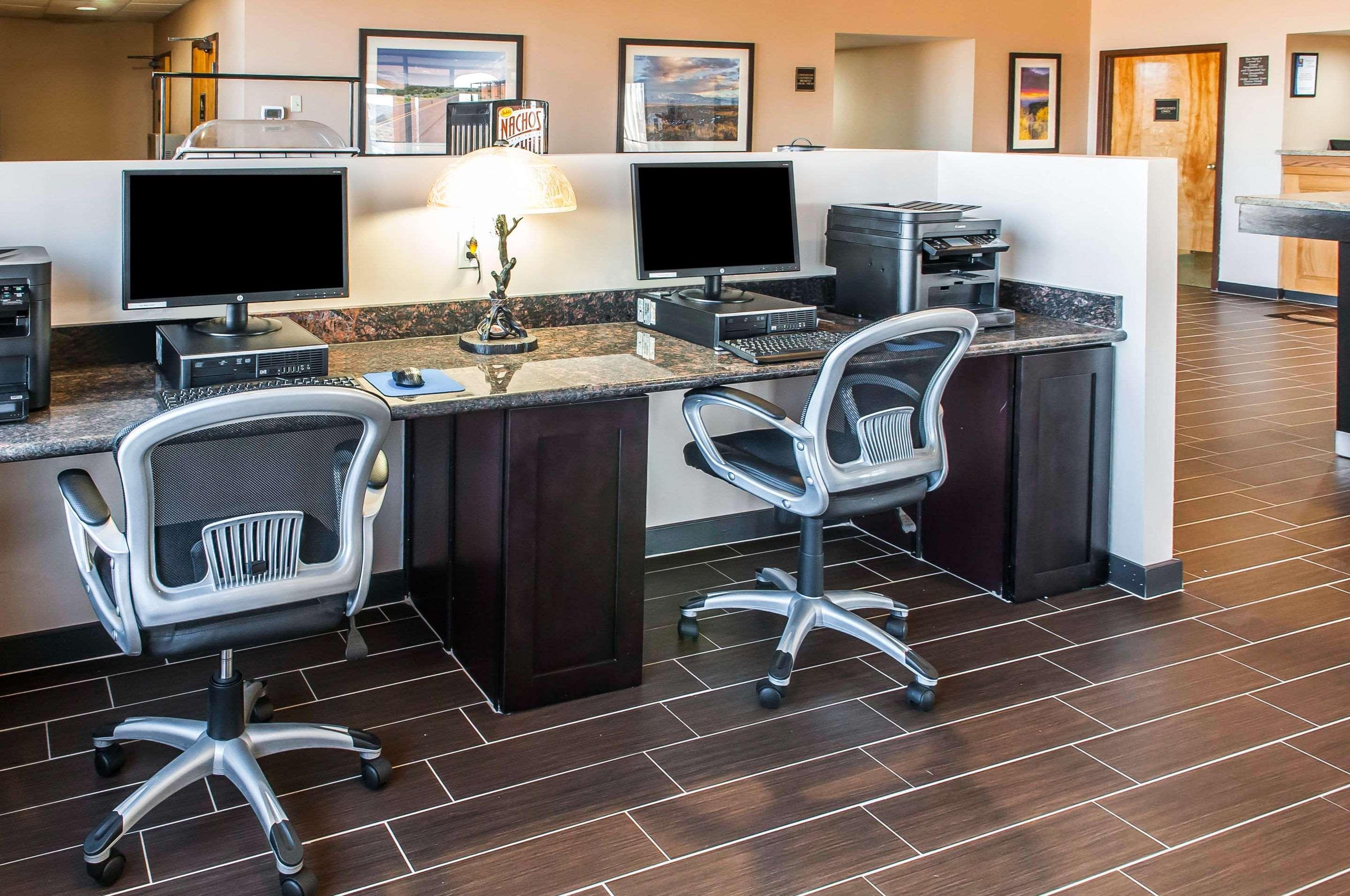Comfort Vegas New Mexico Inn